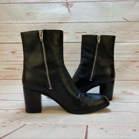 Alexander Wang Black Leather Block Heel Ankle Bootie Sz 39 US 9 - Picture 6 of 9